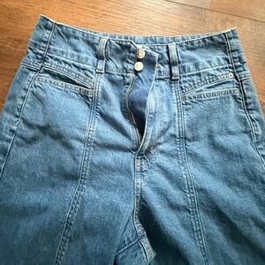 Universal Thread woman’s high rise, wide leg Relaxed Blue Denim Jeans